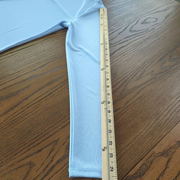 Levi's long sleeve Turtleneck Women's Shirt Top Pullover Retro baby blue size L - Picture 14 of 16